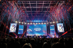 „Maximos“ socialinės atsakomybės centre – vaikai ir jaunimas: kartos, kurios puoselės valstybę ir verslą