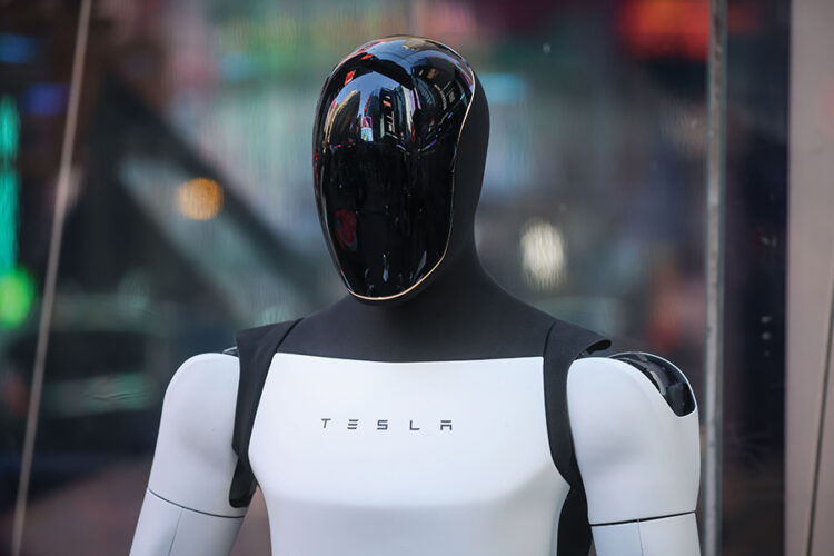 Elonas Muskas ketina užversti pasaulį robotais humanoidais